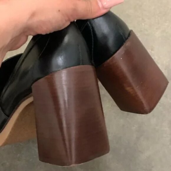 Vince Camuto genuine leather heeled loafers - Size 10 - Picture 4 of 5